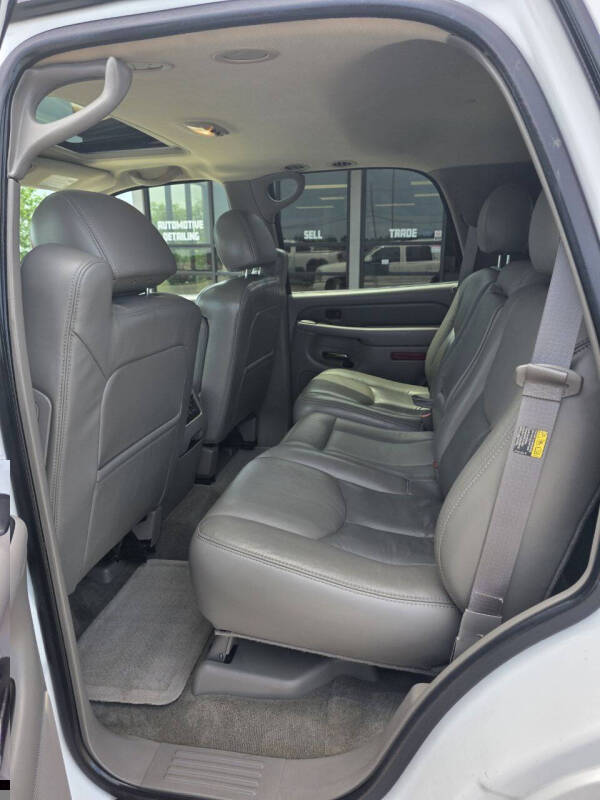 2004 GMC Yukon Denali