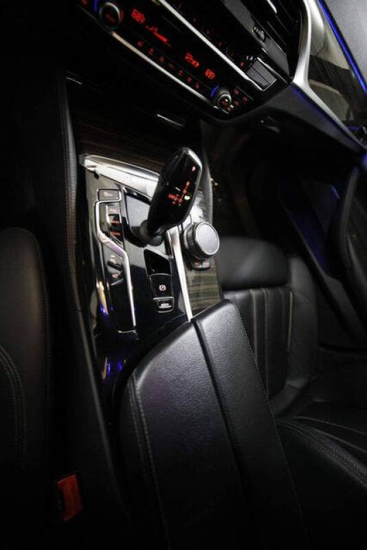 2021 BMW 5 Series 540i