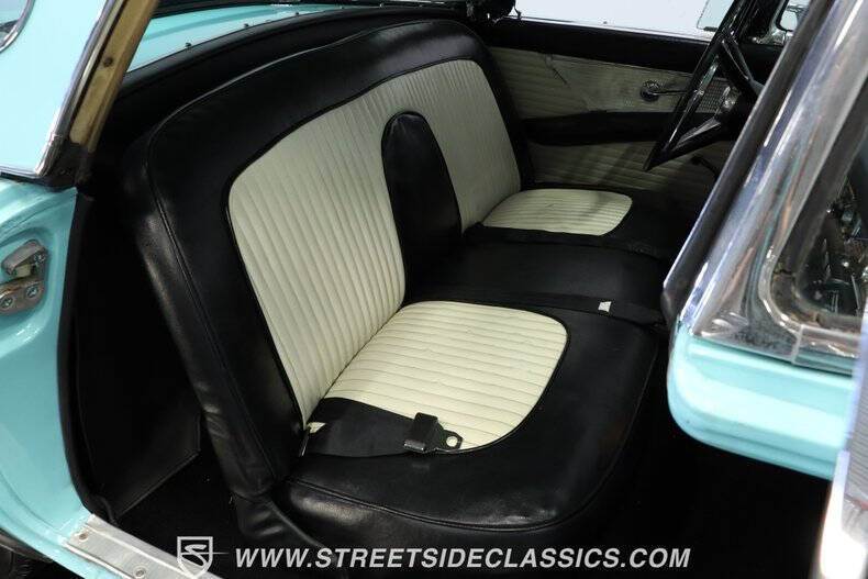 1956 Ford Thunderbird