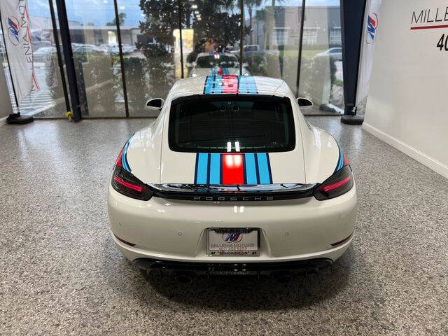 2024 Porsche 718 Cayman GTS 4.0