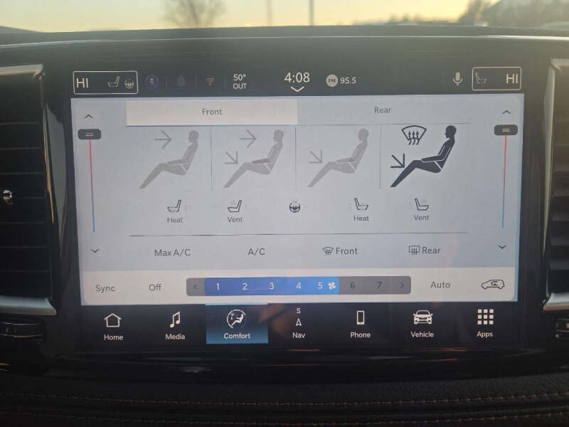 2026 Chrysler Pacifica Pinnacle