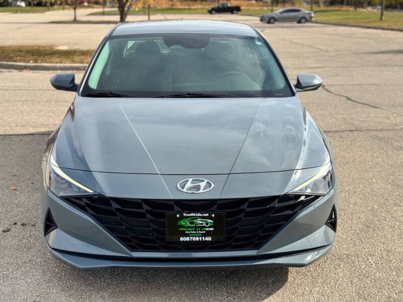 2021 Hyundai Elantra