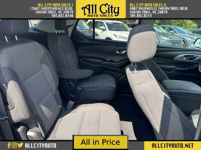 2018 Chevrolet Traverse LT Cloth