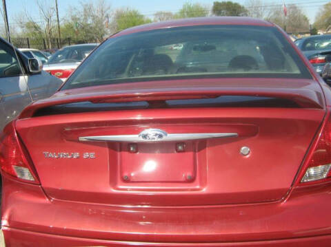 2002 Ford Taurus SE