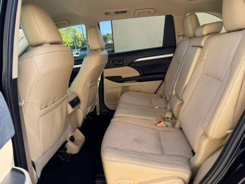 2019 Toyota Highlander LE Plus