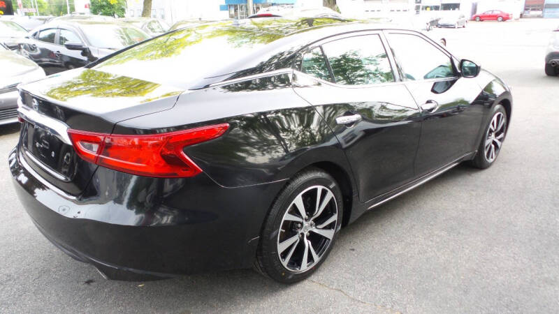 2017 Nissan Maxima 3.5 SV