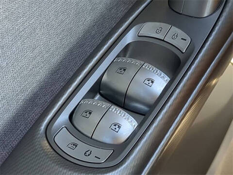 2024 Genesis GV60 Standard