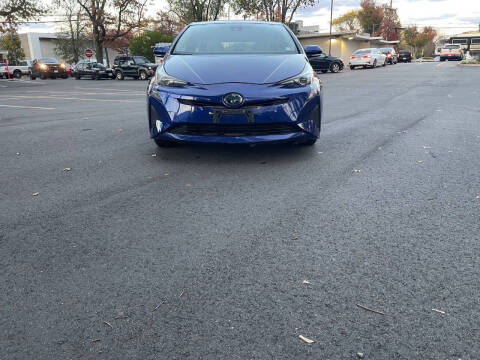 2017 Toyota Prius Two
