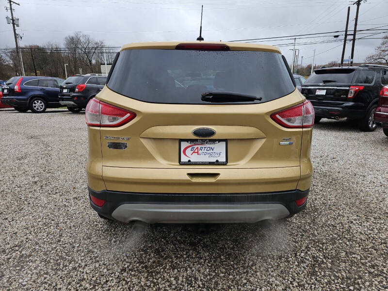 2015 Ford Escape SE photo 4