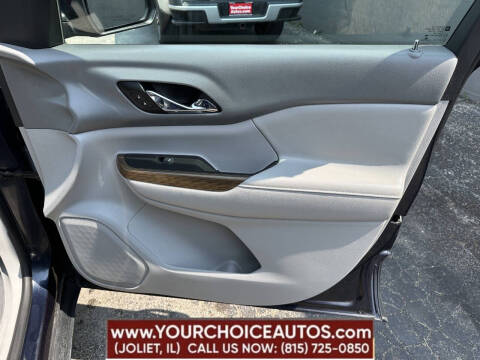 2017 GMC Acadia SLE-2