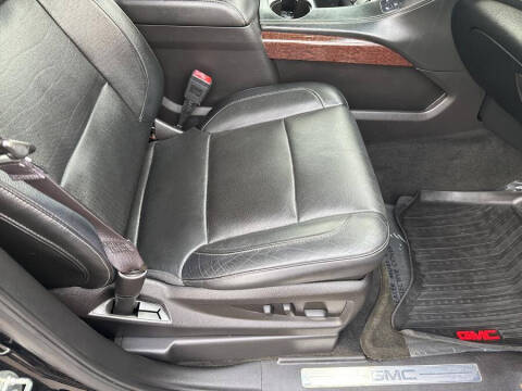 2016 GMC Yukon XL SLT