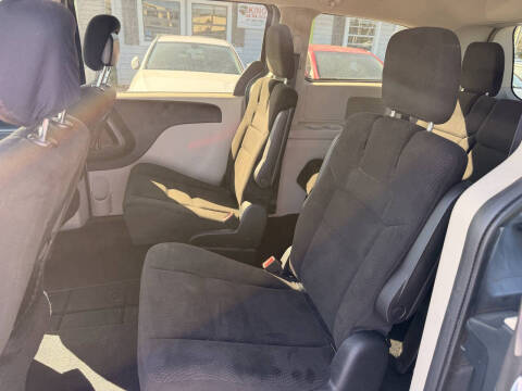 2015 Dodge Grand Caravan SE