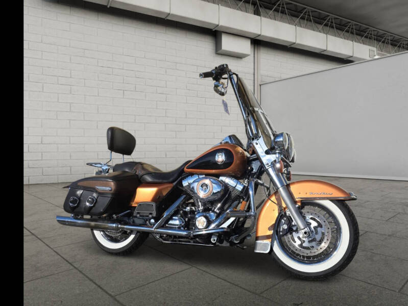 2008 Harley-Davidson FLHRC ROAD KING