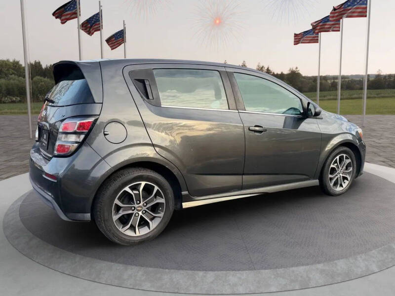 2017 Chevrolet Sonic LT Auto