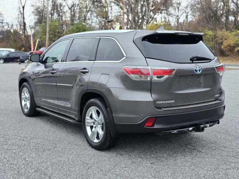 2015 Toyota Highlander Hybrid Limited Platinum
