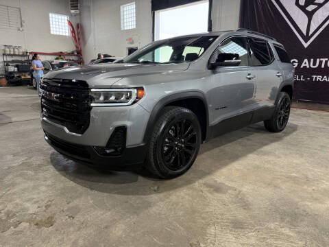 2023 GMC Acadia SLT