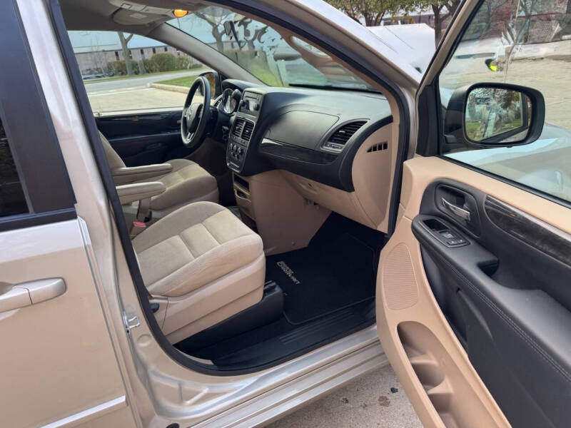 2014 Dodge Grand Caravan SE