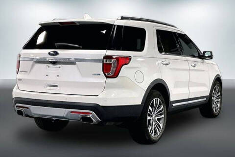 2017 Ford Explorer Platinum