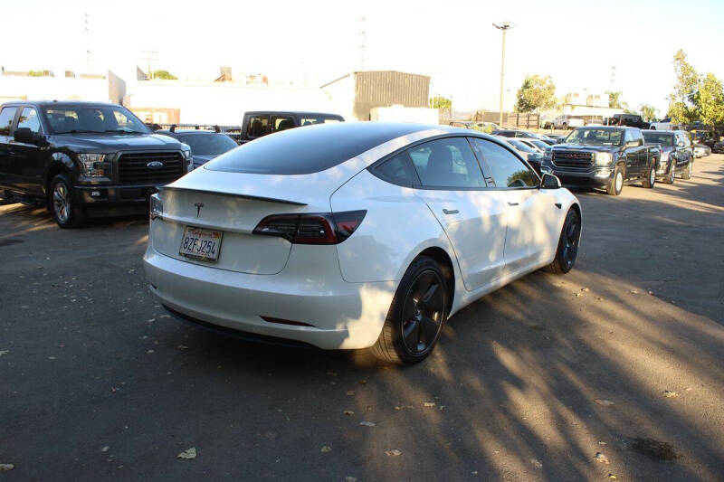 2021 Tesla Model 3 Standard Range Plus