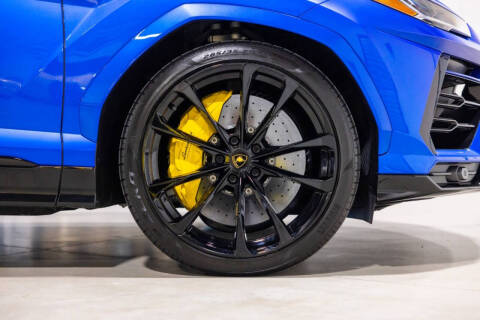 2022 Lamborghini Urus