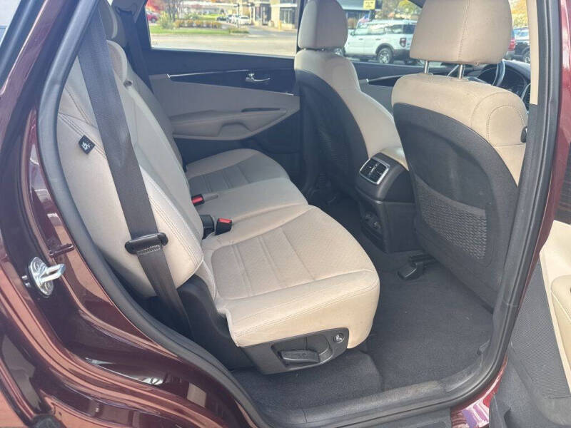 2020 Kia Sorento S V6