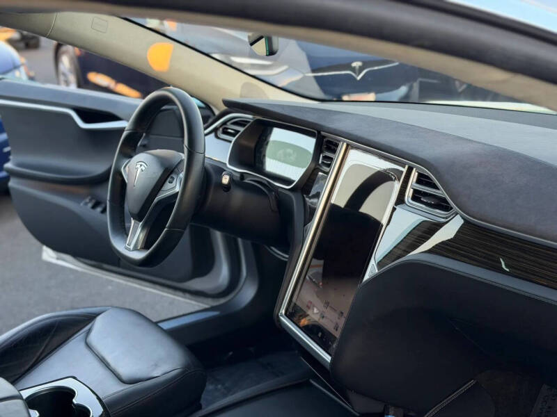 2016 Tesla Model S