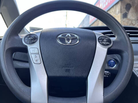 2013 Toyota Prius Three