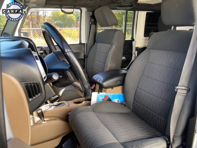 2011 Jeep Wrangler Unlimited Sahara