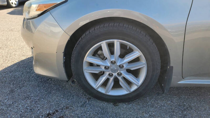 2013 Toyota Avalon XLE