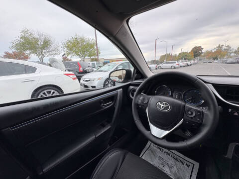 2017 Toyota Corolla SE