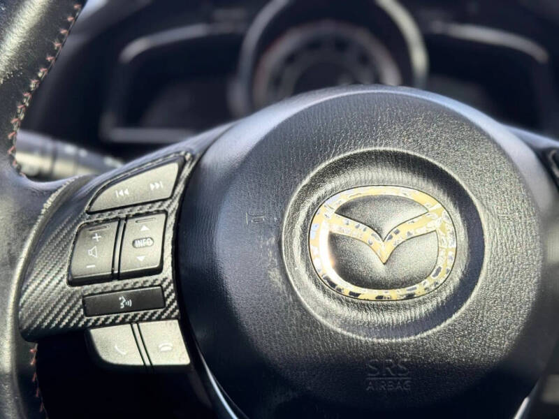 2015 Mazda MAZDA3 s Touring