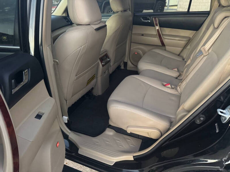 2012 Toyota Highlander Hybrid Limited