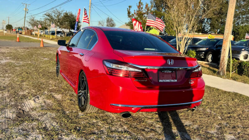 2017 Honda Accord Sport photo 15