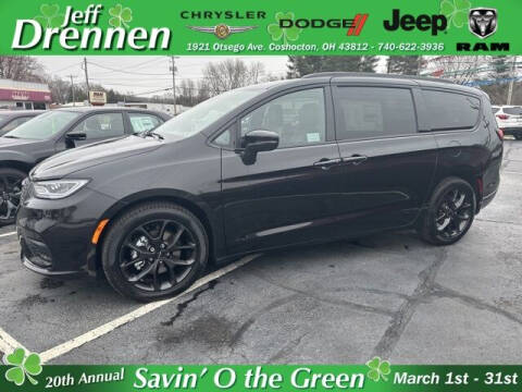 2023 Chrysler Pacifica for sale at JD MOTORS INC in Coshocton OH