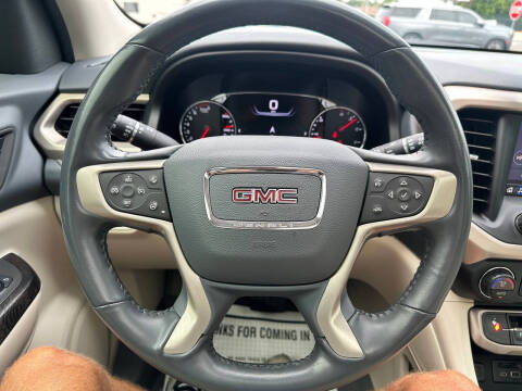 2020 GMC Acadia Denali