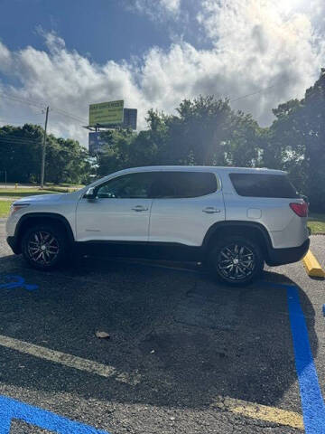 2017 GMC Acadia SLE-1
