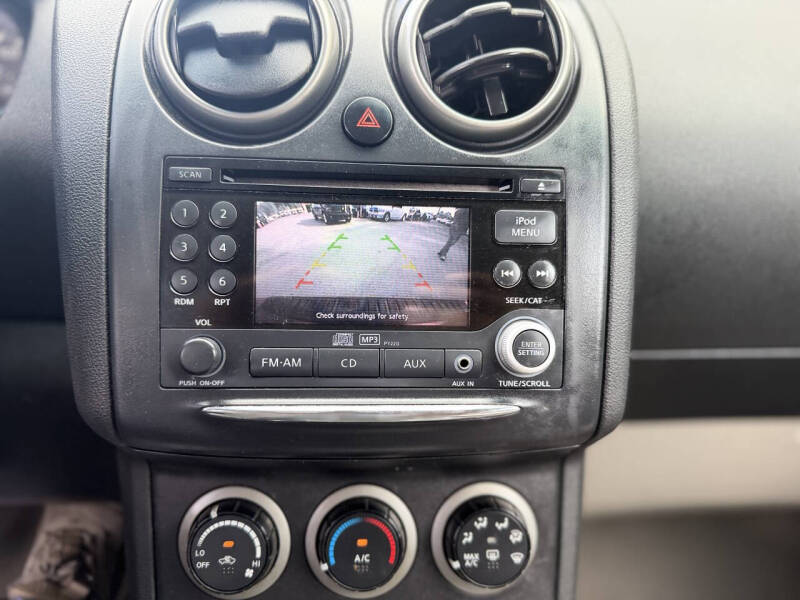 2011 Nissan Rogue SV