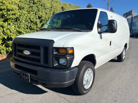 2014 Ford E-Series E-150