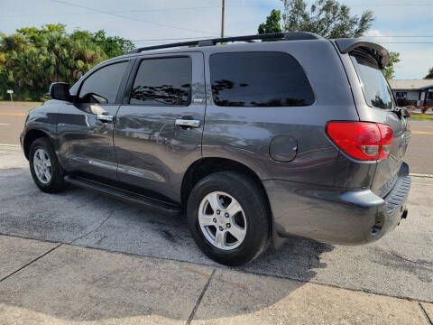 2012 Toyota Sequoia SR5