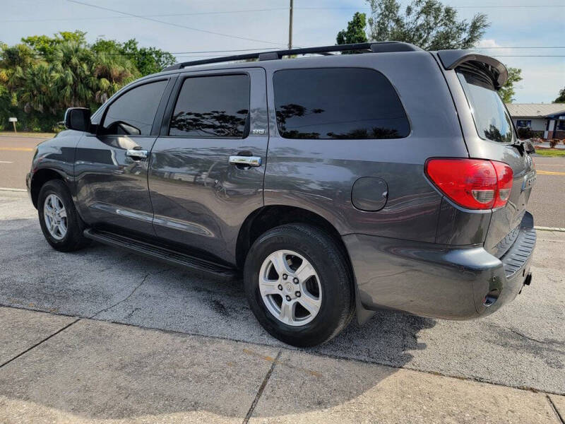 2012 Toyota Sequoia SR5