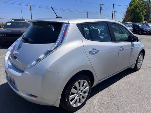 2014 Nissan LEAF S