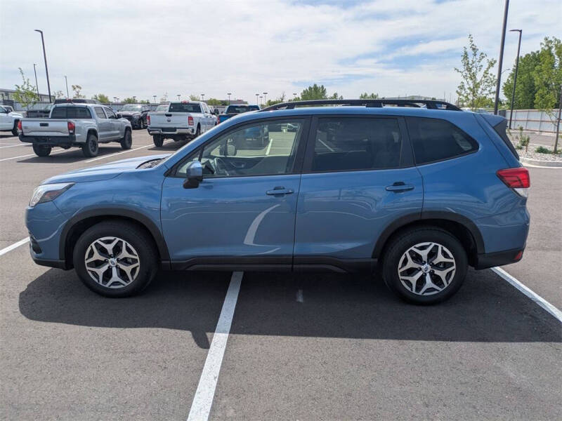 2023 Subaru Forester Premium