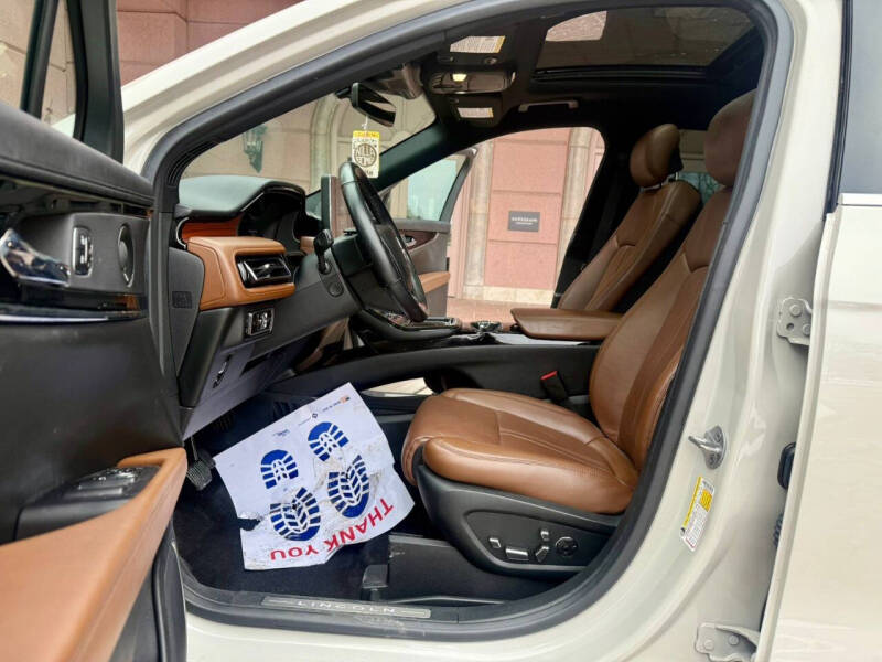 2023 Lincoln Nautilus Reserve