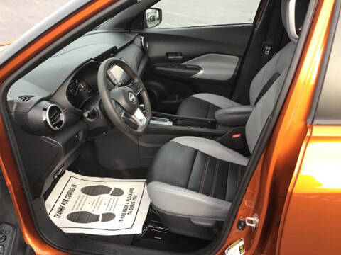 2024 Nissan Kicks SR