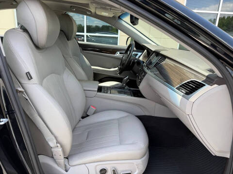 2017 Genesis G80