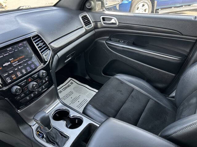 2019 Jeep Grand Cherokee Laredo E