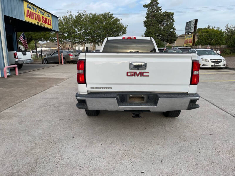 2017 GMC Sierra 1500 Base photo 6