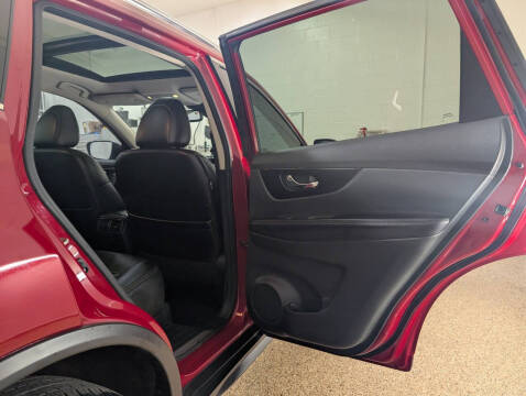 2017 Nissan Rogue SL