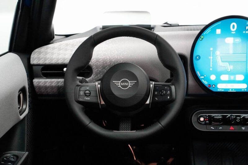 2025 MINI Hardtop 4 Door