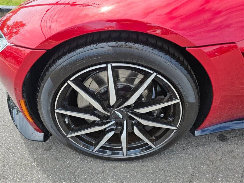 2020 Aston Martin Vantage